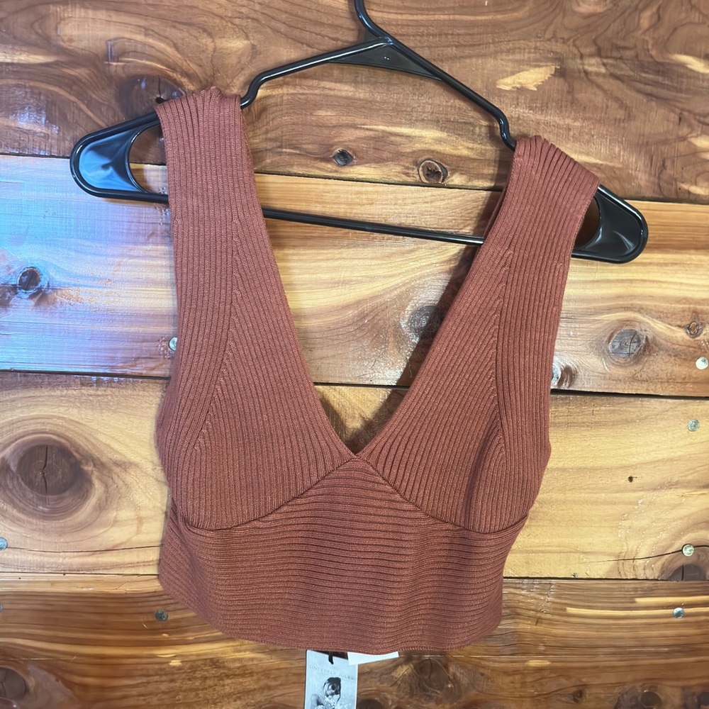 Ribbed Knit Crop Top